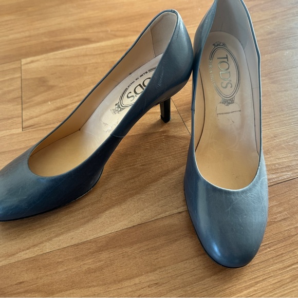 Tod’s shoes, Tod’s Cute kitty heels, grey blue leather US size 6 (like new) - Picture 7 of 11